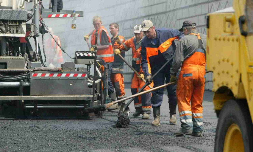 В помощь автолюбителям Одессы: где сегодня ремонтируют дороги