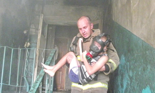 Пожар на Каролино-Бугазе: есть пострадавшие