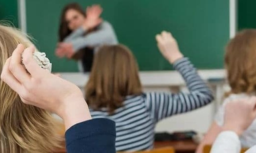 В Украине за оскорбление учителя будут наказывать штрафами 