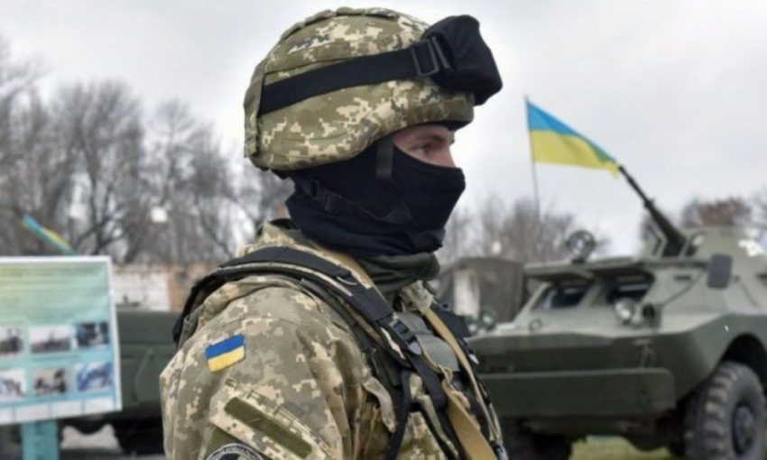Половина населения Украины готова защищать страну в случае вторжения России, - соцопрос