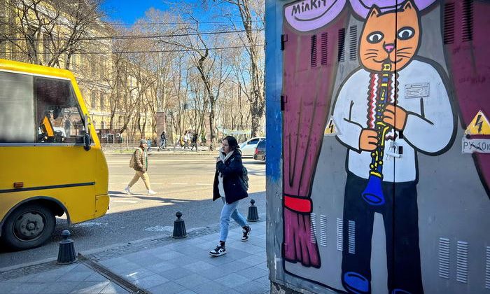 В Одессе нарисовали нового котика-патриотика в честь канадского кларнетиста Юлиана Милкиса