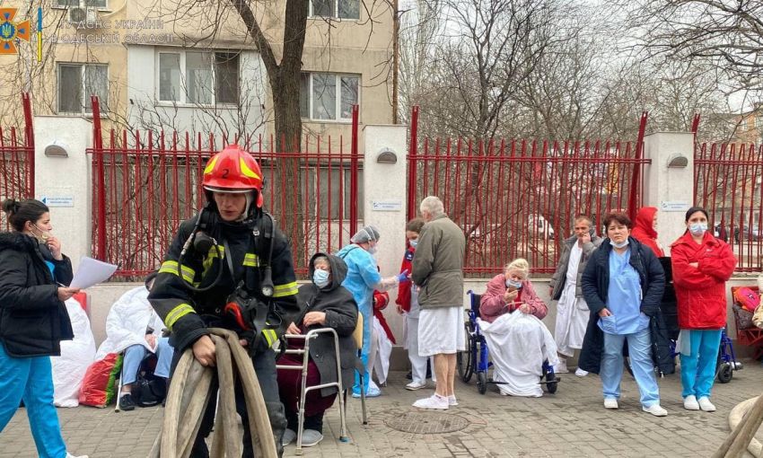В Одессе горела частная клиника «Инто-Сана»: эвакуировали 28 пациентов