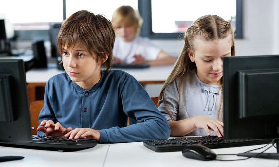 В Израиле дети репатриантов получат 3400 компьютеров