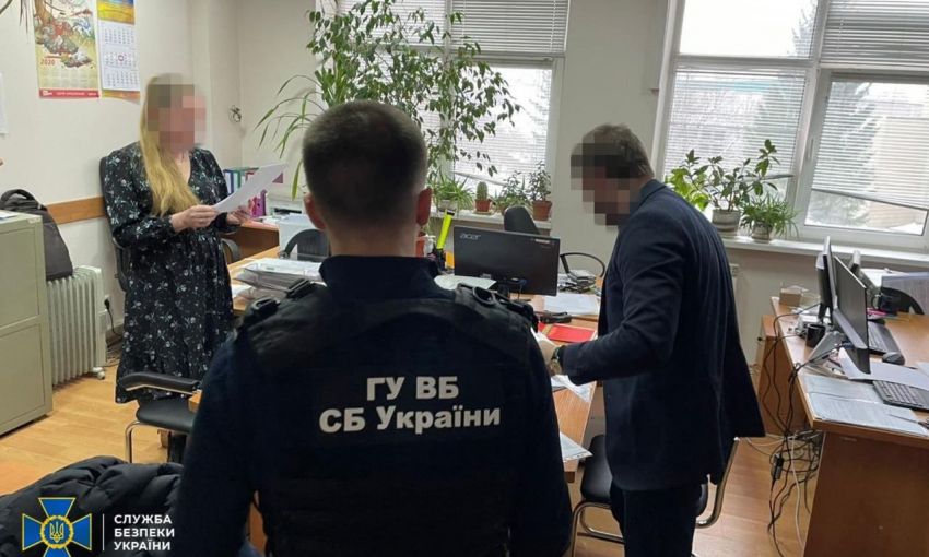 Называла Одессу "русским городом": задержали сотрудницу СБУ, которая поддерживала "русский мир"