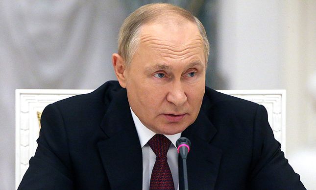 Победа любой ценой: Путин не позволил российским войскам уйти из Херсона