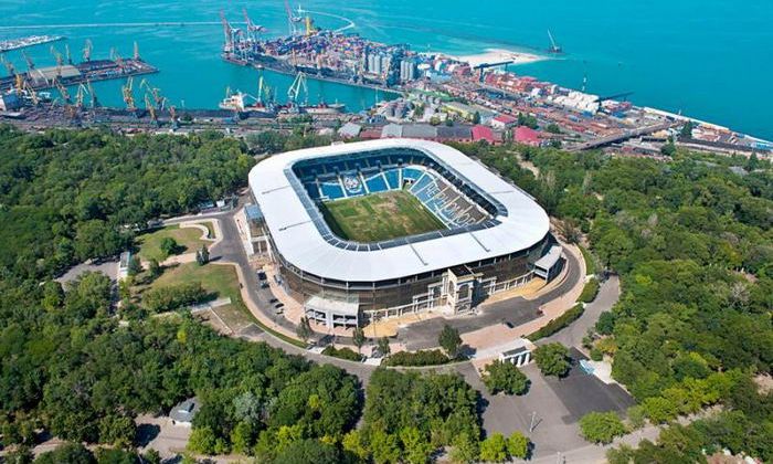 Известные одесские бизнесмены намереваются прикупить «Черноморец» и одноименный стадион: названы имена