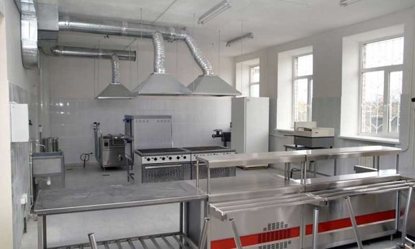Школьные пищеблоки Одессы «затянули» на 300 миллионов гривен: таких денег нет