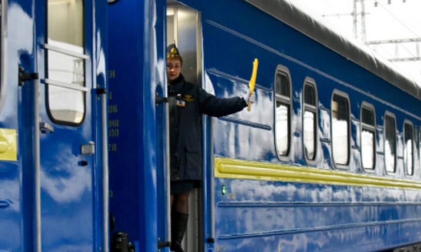 «Укрзализныця» назвала самые популярные маршруты в праздничный период