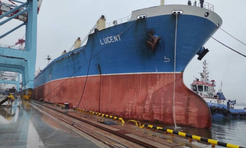 За последние два дня одесские порты покинули пять суден с украинским продовольствием