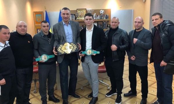 Чемпион мира по боксу из Одесской области получил квартиру в Киеве