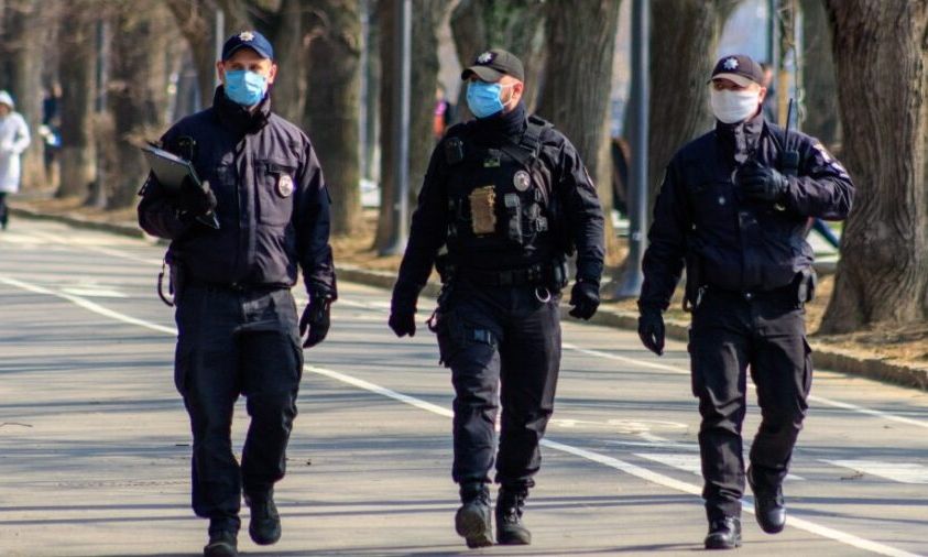«Карантин» по-одесски: полиция снова принялась проверять соблюдение правил «красной» зоны