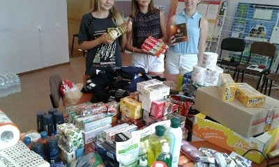 Кому на 1 сентября помогли одесские школьники (ФОТО)