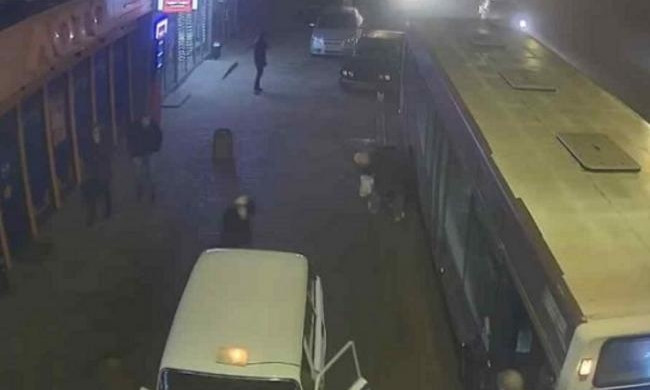 ДТП на Котовского: автобус №1 переехал человека 