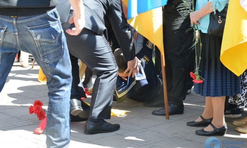 На митинге в память об аварии на ЧАЭС один из курсантов потерял сознание