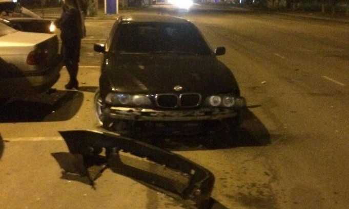 В ночном ДТП в Одессе пострадало 6 автомобилей