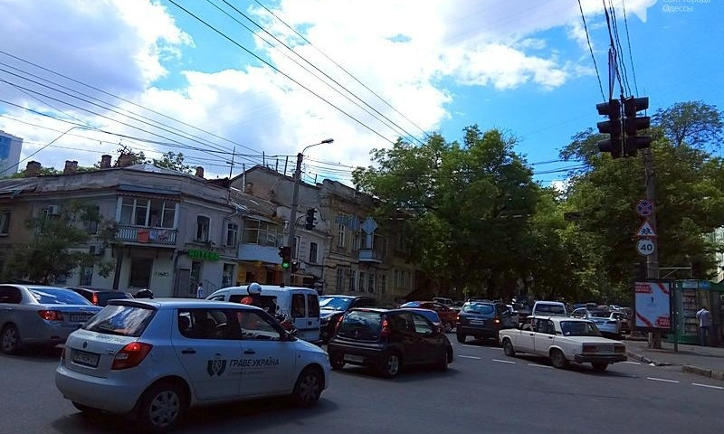 В центре Одессы ДТП парализовало движение машин