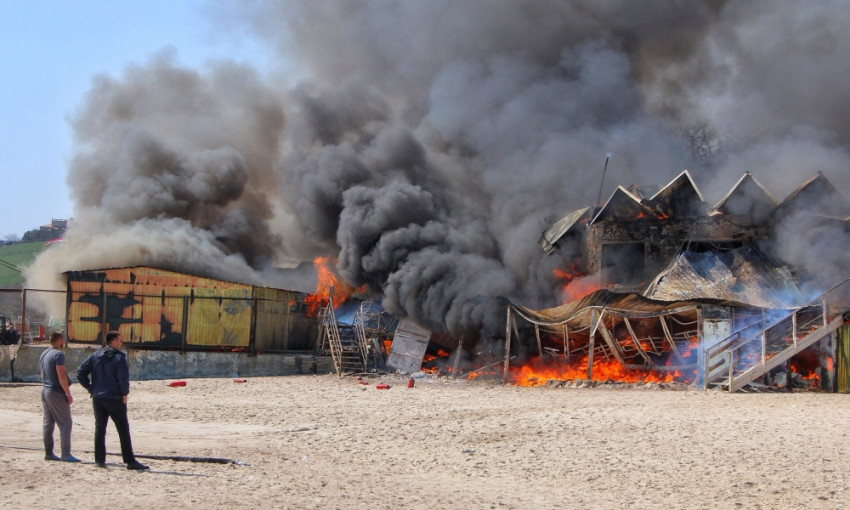 Сгоревший «Песок»: в Одесском горсовете назвали версию причины пожара