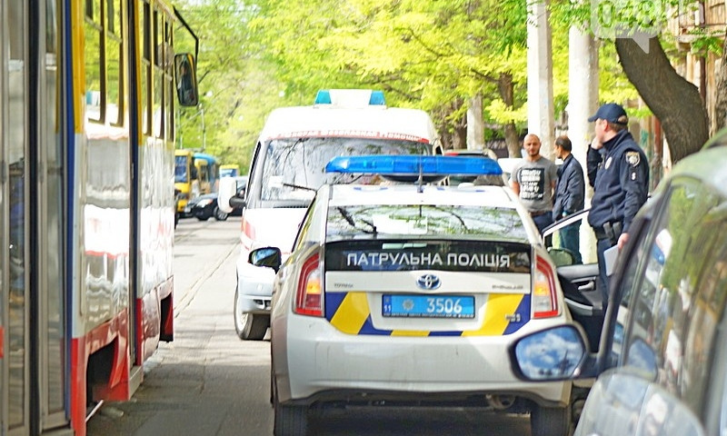 В центре Одессы избили мужчину: полиция разыскивает нападавших
