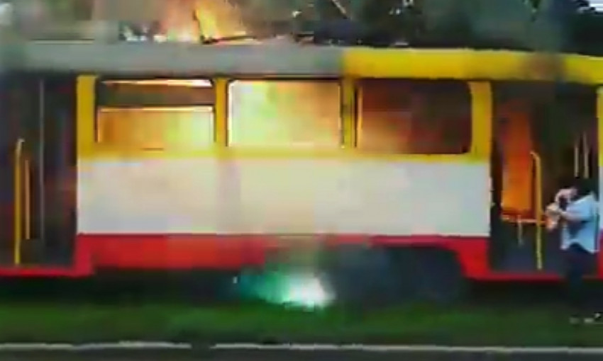 В городе горел трамвай: как одессит сходил за хлебом