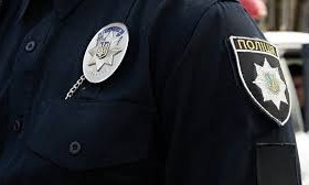 В Приморский отдел полиции ворвался темнокожий мужчина с ножом (ВИДЕО)