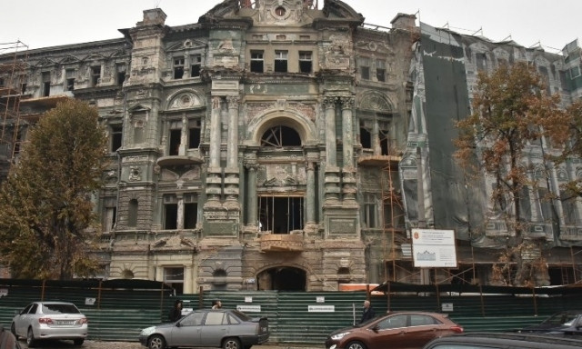 Реставрация дома Руссова идёт полным ходом (ФОТО)