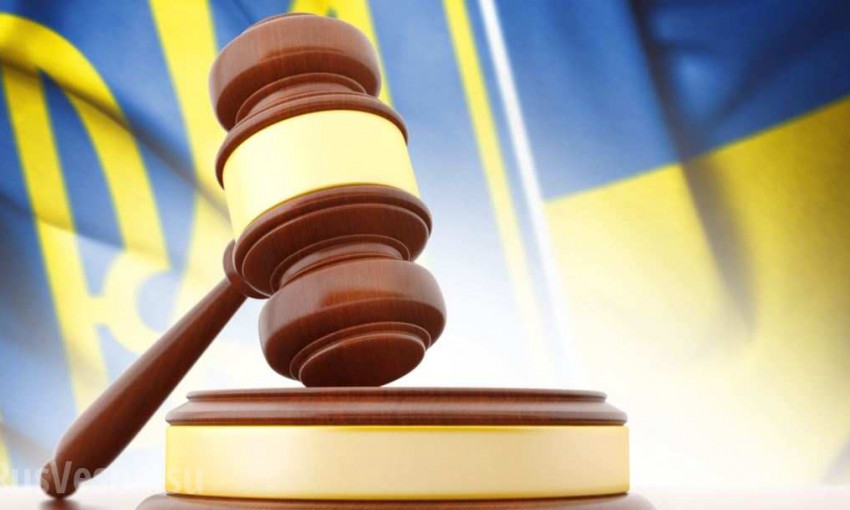 Киевский райсуд выпустил двух подозреваемых в покушении на Михайлика из СИЗО