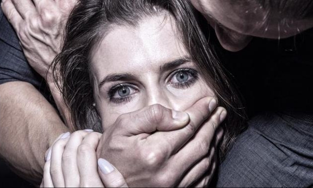 Ночью на Лузановке изнасиловали девушку