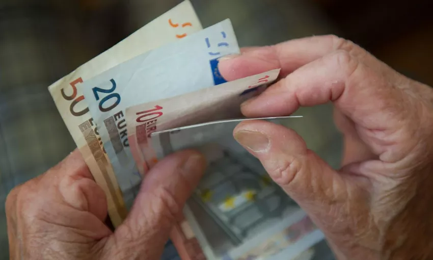 В Германии пенсионерам будут платить больше