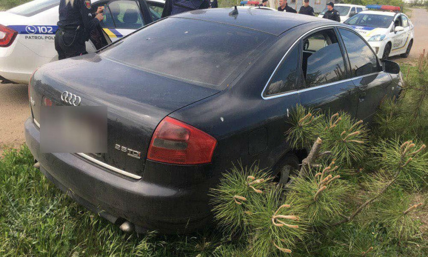 Одесские правоохранители отследили автоугонщиков по мобильному телефону