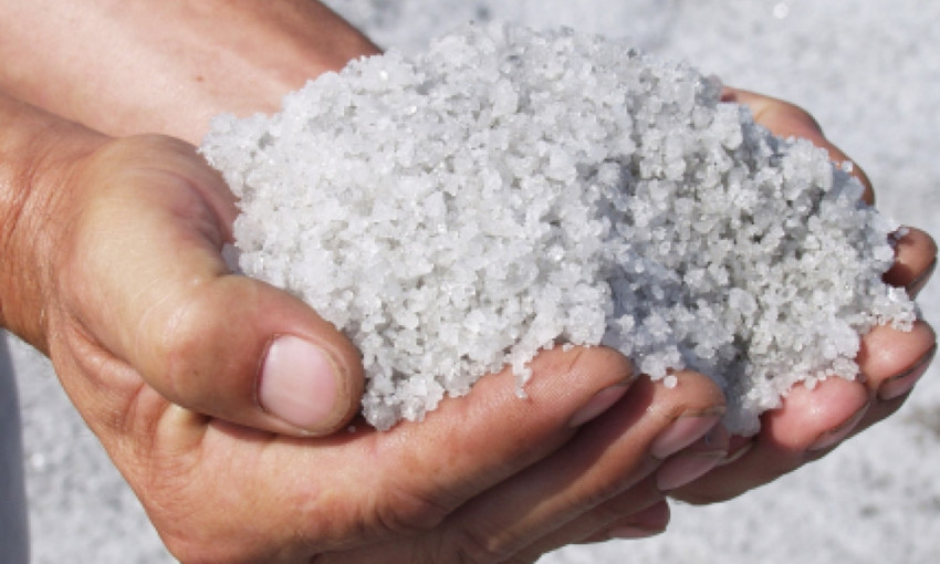 КП «Городские дороги» планирует потратить на техническую соль для зимних дорог в 20 раз больше