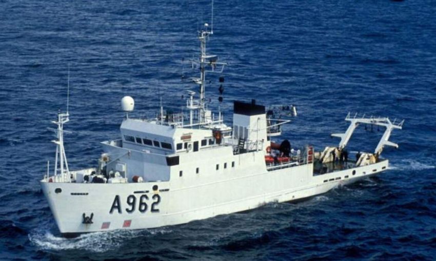 В Одессе торжественно переименовали ледокол и научное судно