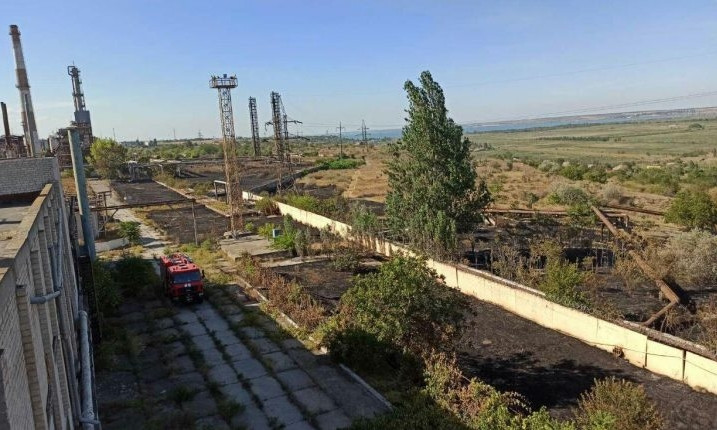 На территории Одесского НПЗ тушили масштабный пожар 