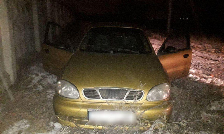 В Одессе напали на таксиста и угнали его автомобиль