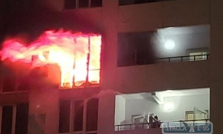 В Одессе горела элитная высотка - на 24 этаже "Альтаира" гасили пожар