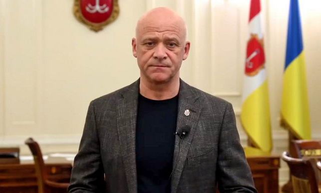 Труханов разрешил сбежавшим депутатам горсовета голосовать из-за границы