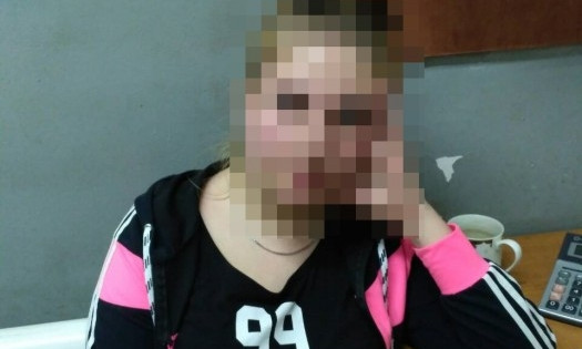 Любительница лакомств украла в магазине Kinder Сюрприз на 3 тысячи гривен