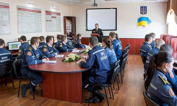 Все кто желает стать пожарным-спасателем, добро пожаловать в Черноморск