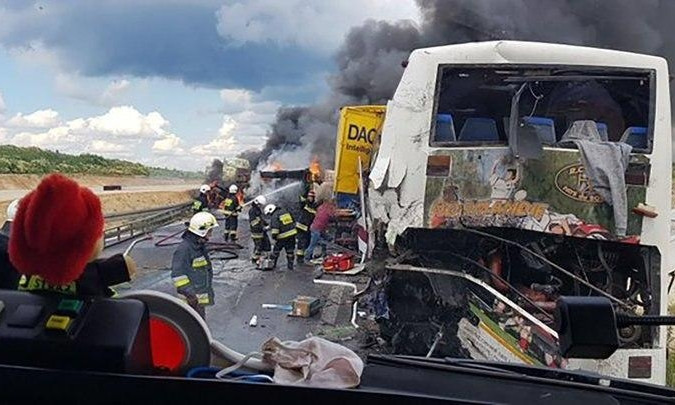 В Польше попал в ДТП автобус с 40 украинцами 