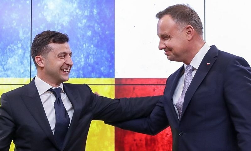 У президента Польши выявлен коронавирус. А ведь недавно гулял по Одессе
