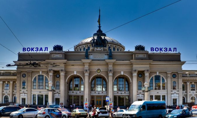 Попытка суицида на Одесском Ж/Д вокзале