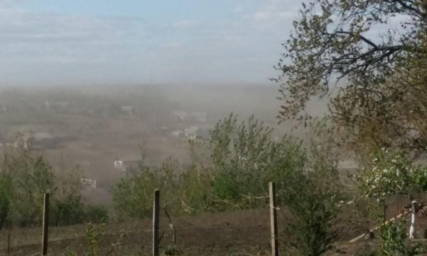В Одесской области сняли пыльную бурю 