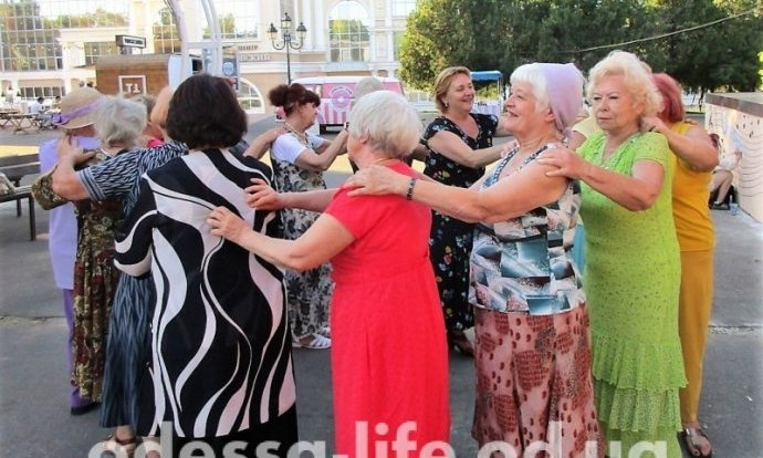 Какие в Одессе есть кружки для пенсионеров?