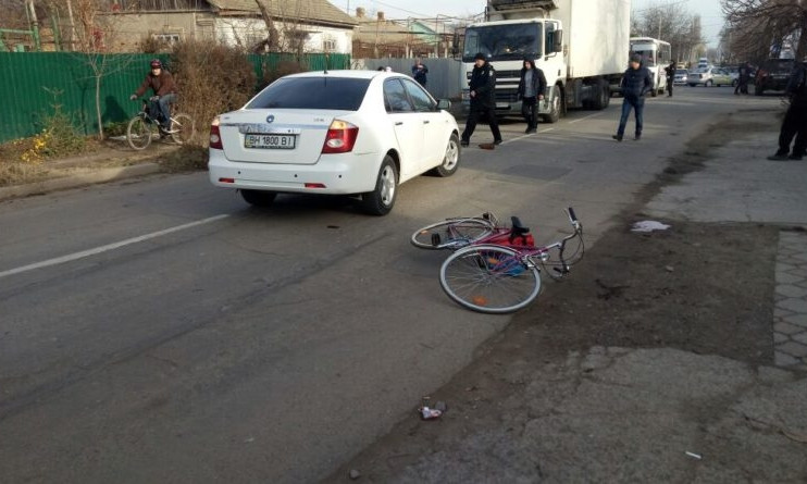 В Измаиле автомобиль совершил наезд на женщину-велосипедиста(Фото)