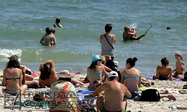 На шести пляжах Одессы запрещено купаться