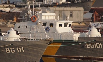 В одесском порту «тушат» военный корабль
