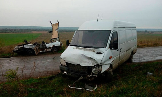 В Одесской области произошло ДТП: погиб водитель ВАЗа