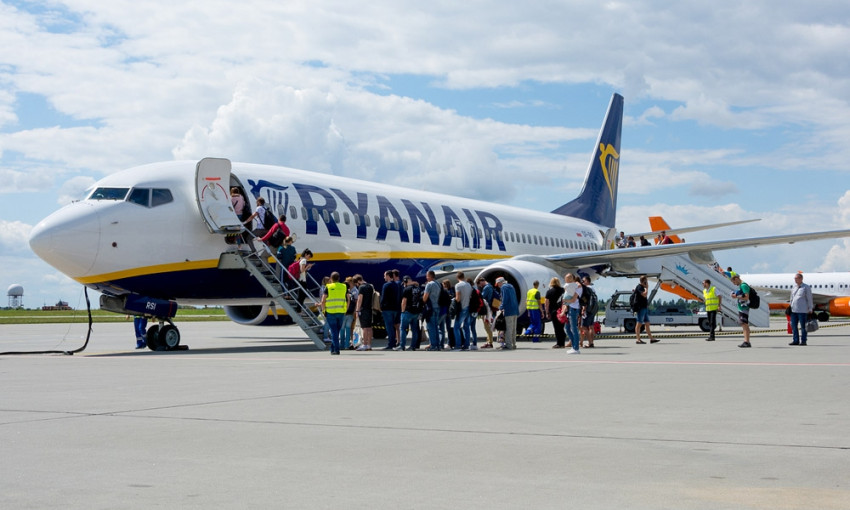 Авиакомпания Ryanair восстанавливает рейсы в Польшу 