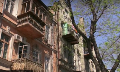 В Одессе продолжают разрушаться старые дома в центре города