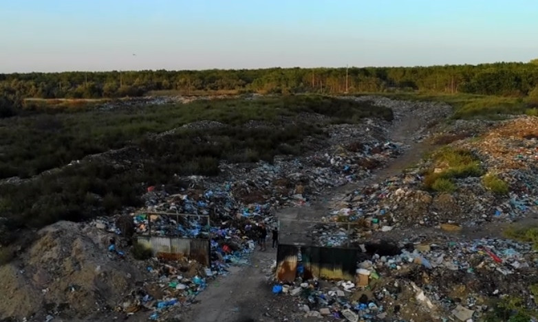 Свалка отходов неподалеку от Вилково тревожит экологов и угрожает туризму 