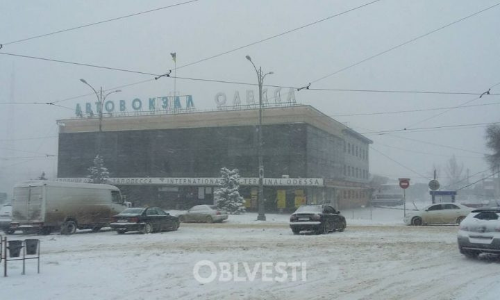 Одесский автовокзал пустует (ФОТО)